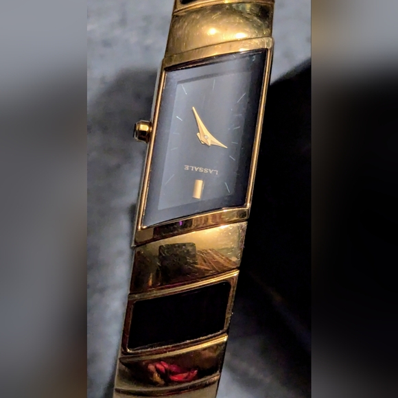 Vintage Women's Lasalle By Seiko Sapphire Crystal Dress Quartz Wristwatch - Picture 5 of 6